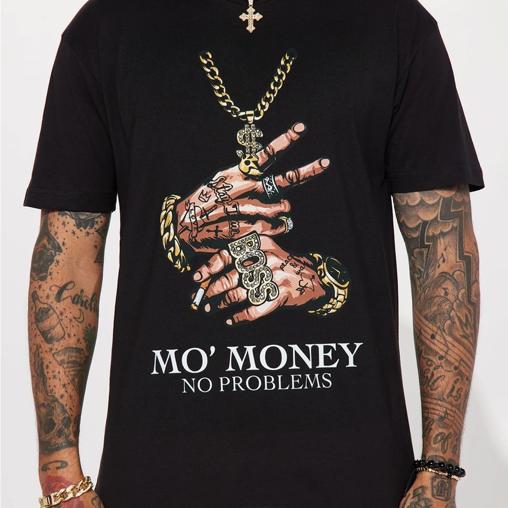 Fashion Nova Black 'Mo' Money No Problems' Graphic Tee
